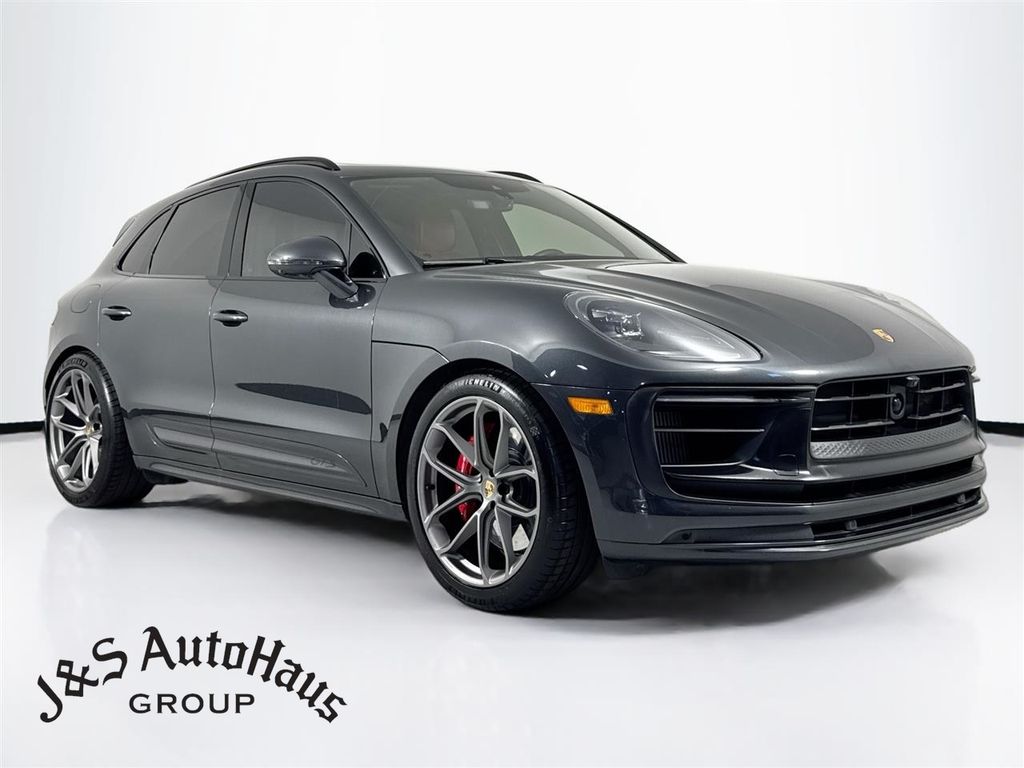2024 Porsche Macan GTS AWD
