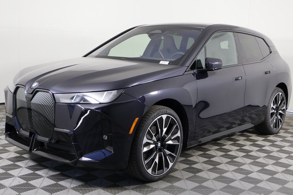 Thumbnail: 2026 BMW iX - 1