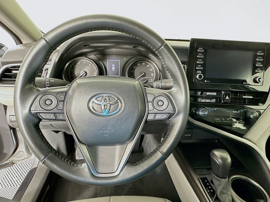 Thumbnail: 2024 Toyota Camry - 11