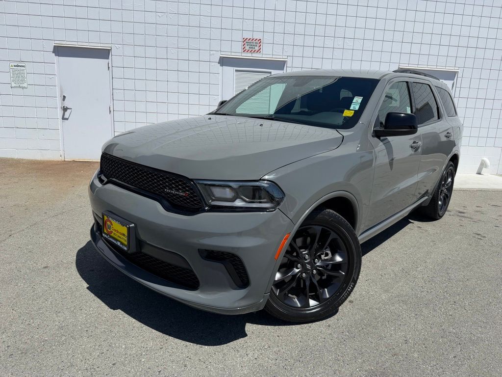 Gray Clearcoat 2024 Dodge Durango SUV / Crossover Rear-Wheel Drive 8-Speed Automatic