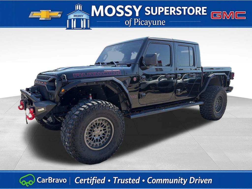 Black Clearcoat 2021 Jeep Gladiator Pickup Truck Four-Wheel Drive 8-Speed Automatic