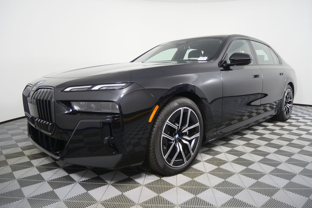 Thumbnail: 2026 BMW i7 - 7