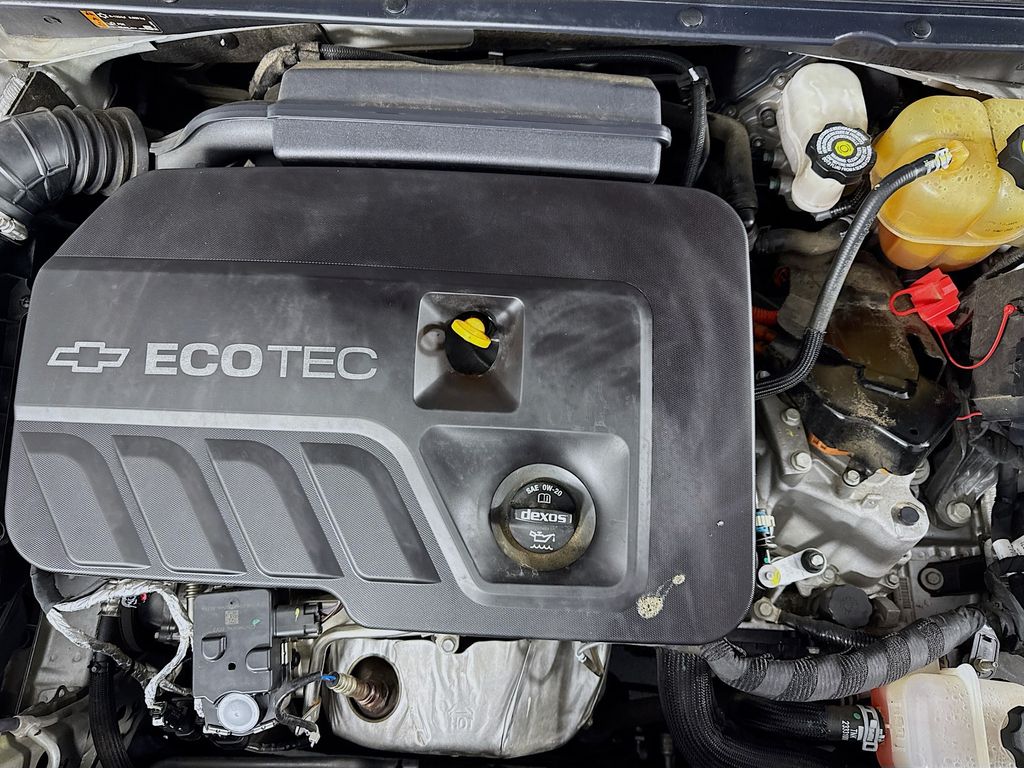 Used Car 2019 Chevrolet Malibu  Hybrid For Sale Under $15,000 In Austin, Texas