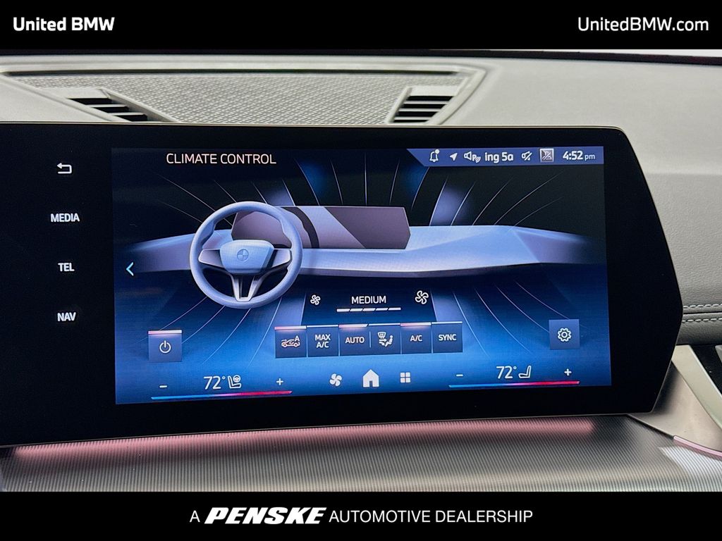 Thumbnail: 2024 BMW X1 - 10