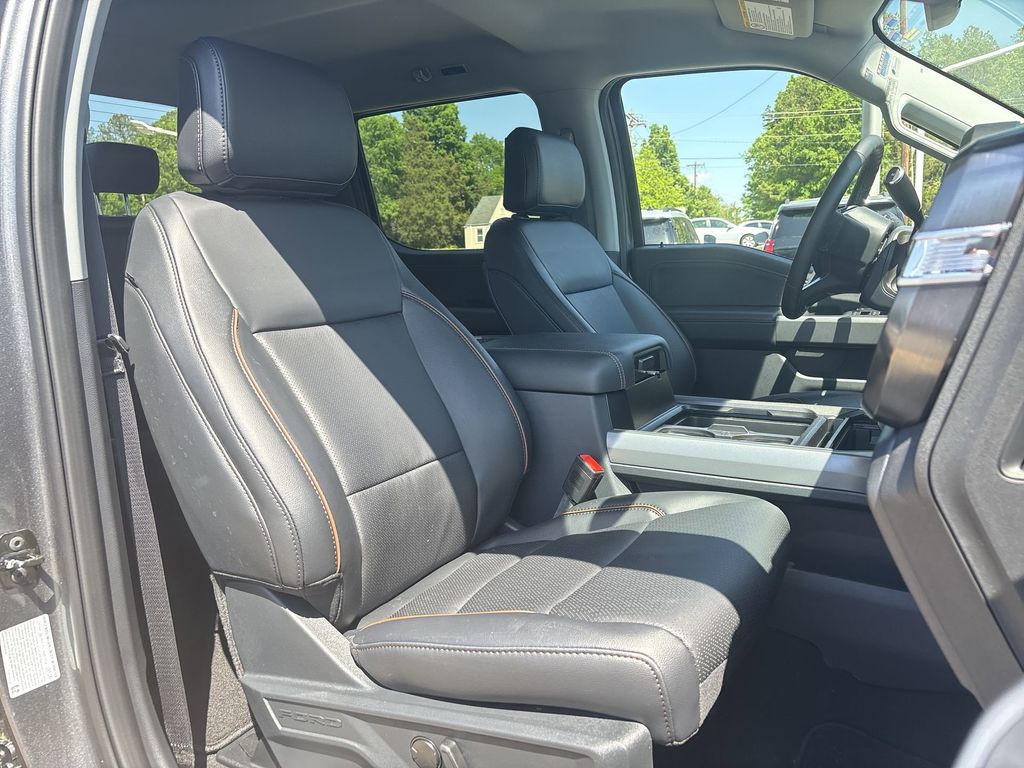 New 2026 Carbonized Gray Metallic Ford F-250® Lariat® image 27
