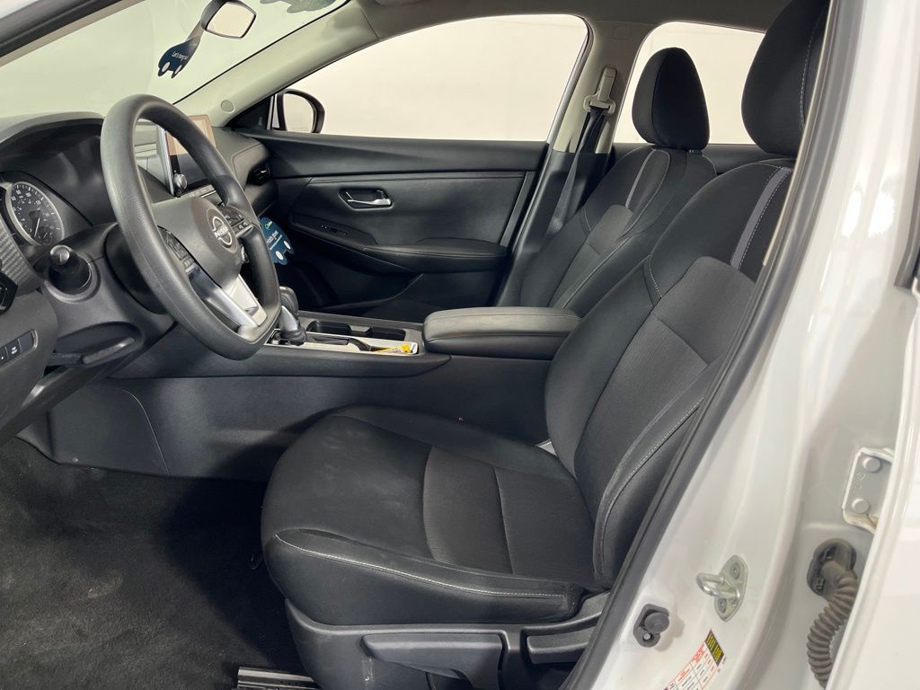 Thumbnail: 2024 Nissan Sentra - 18