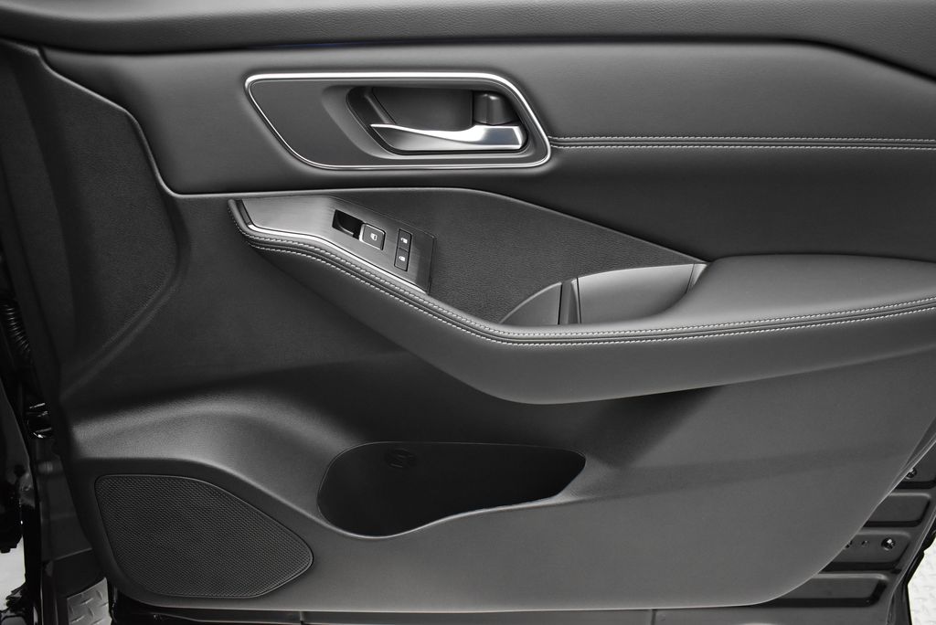 Thumbnail: 2026 Nissan Rogue - 25