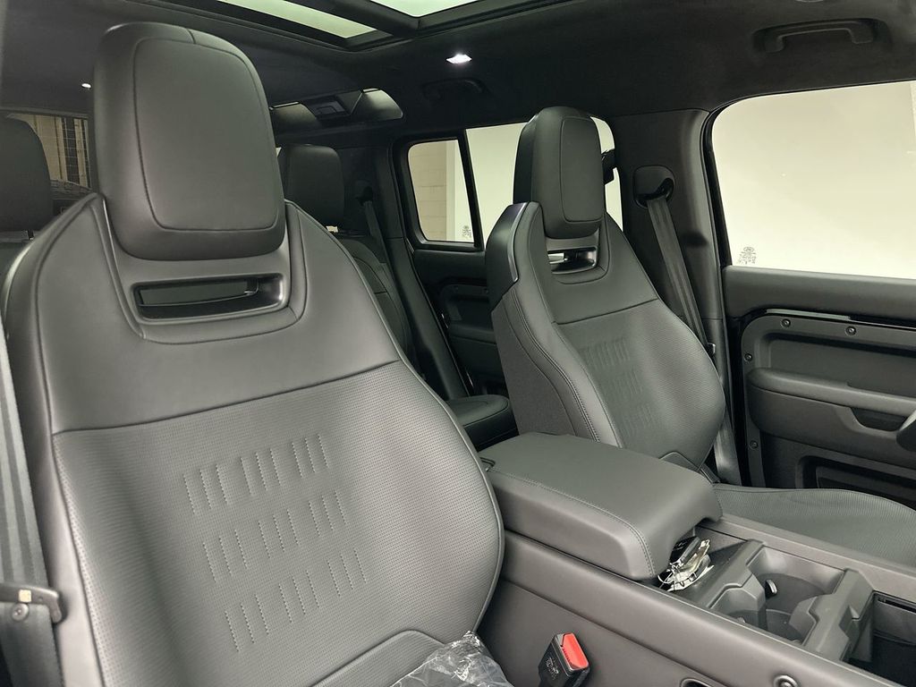 Thumbnail: 2026 Land Rover Defender - 18