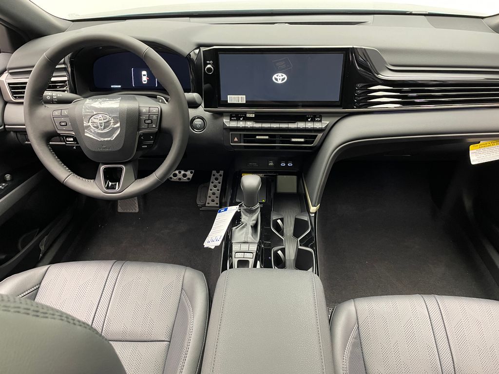 Thumbnail: 2025 Toyota Camry - 19