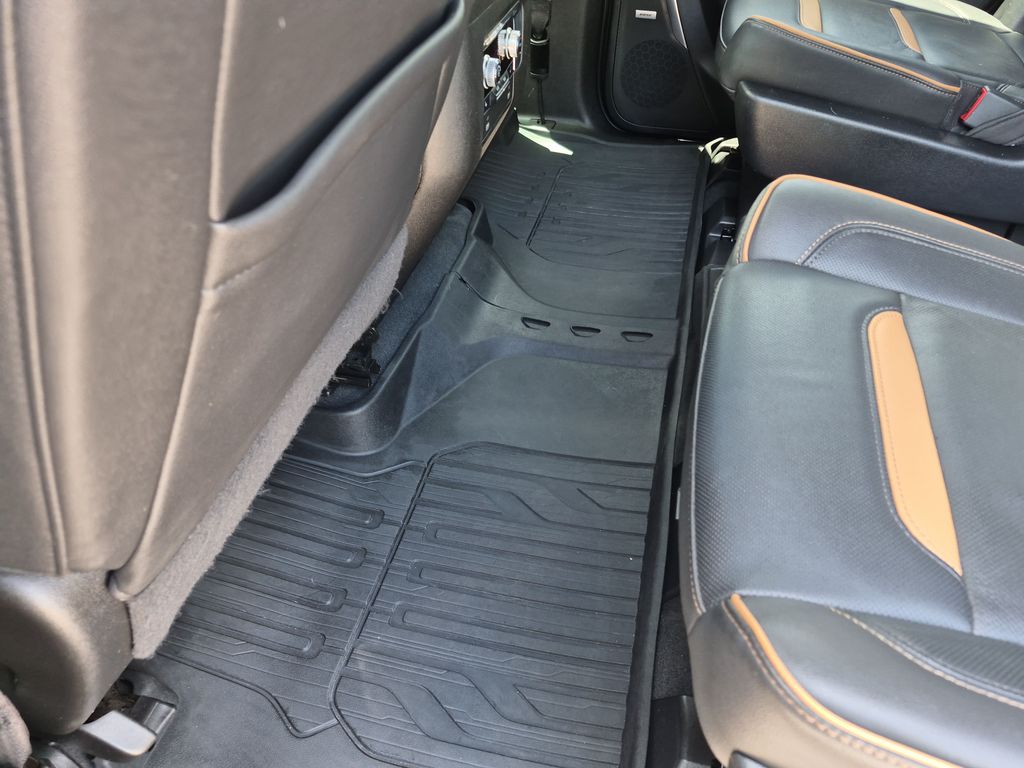 Used 2022 Gray GMC AT4 image 38