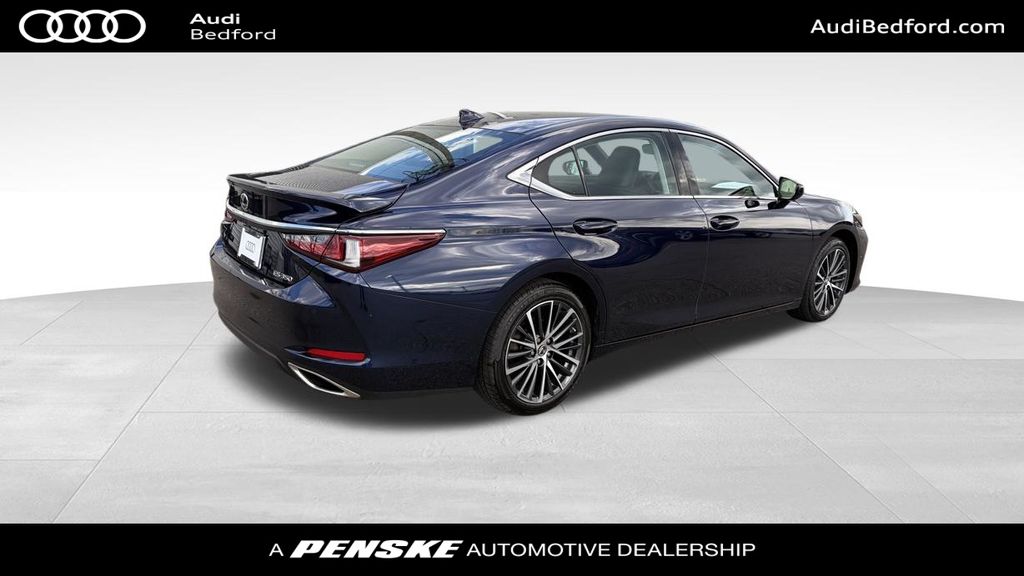 Thumbnail: 2023 Lexus ES - 6