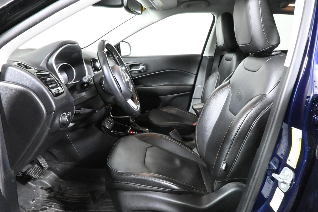 Thumbnail: 2020 Jeep Compass - 3