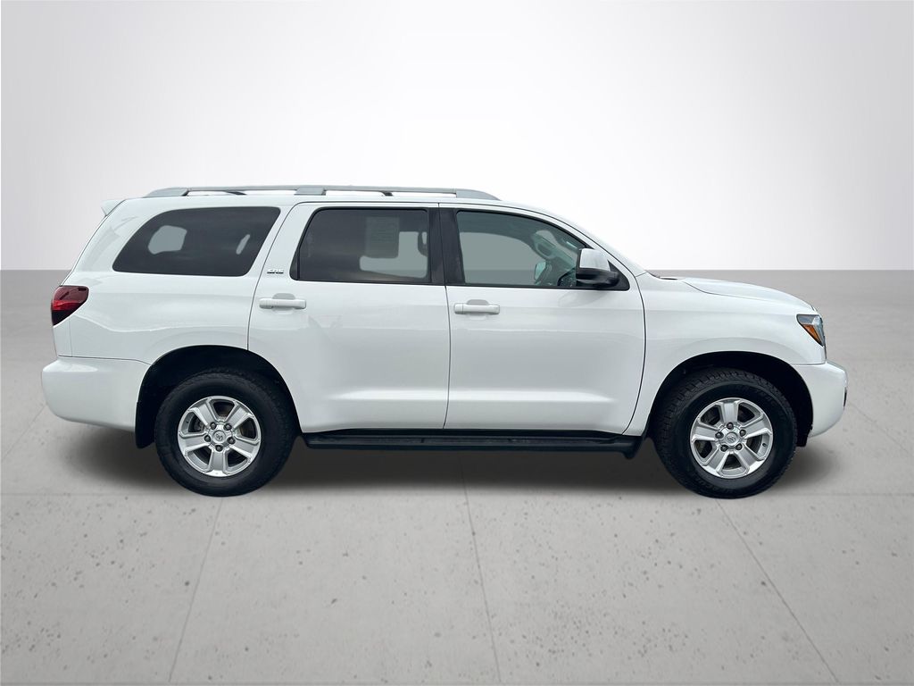 2021 Toyota Sequoia SR5