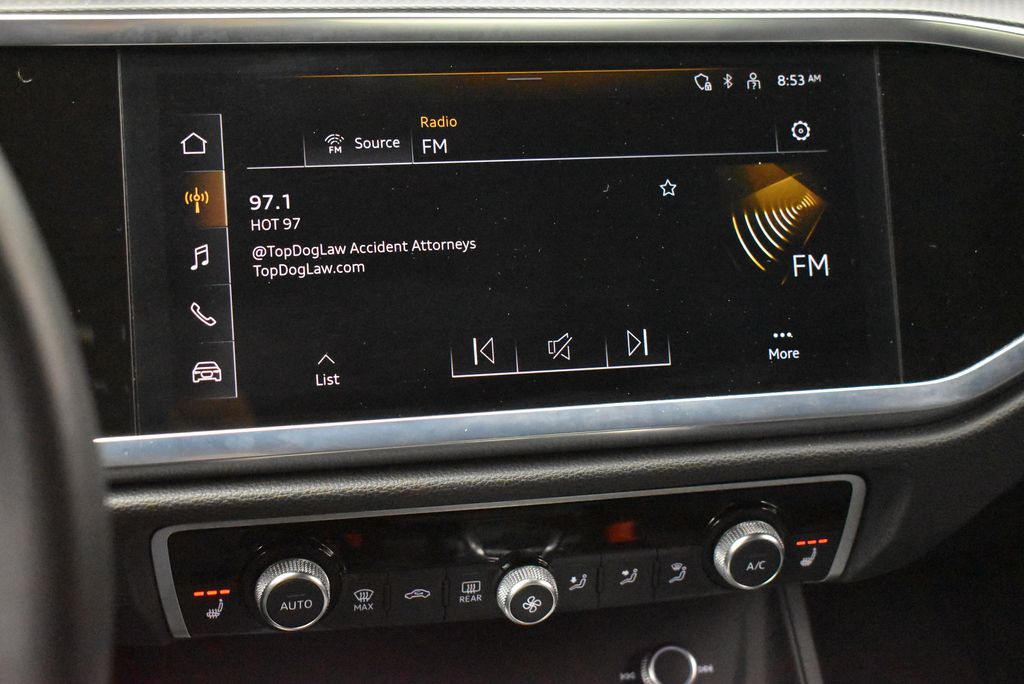 Thumbnail: 2025 Audi Q3 - 19