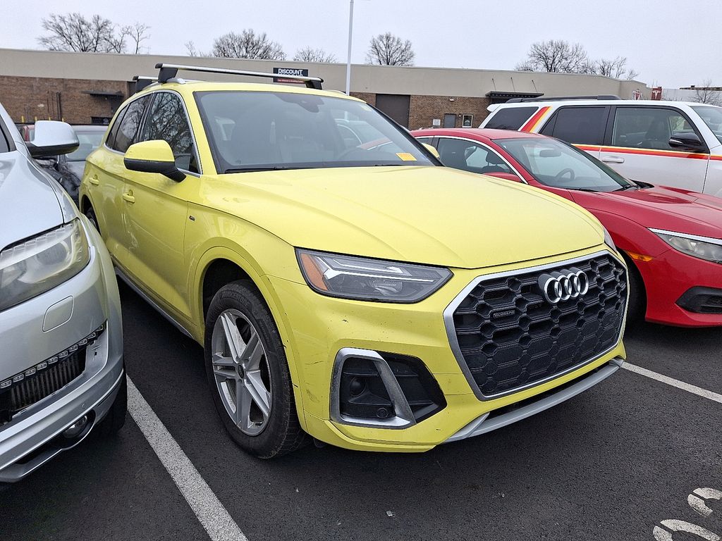 Thumbnail: 2023 Audi Q5 - 3