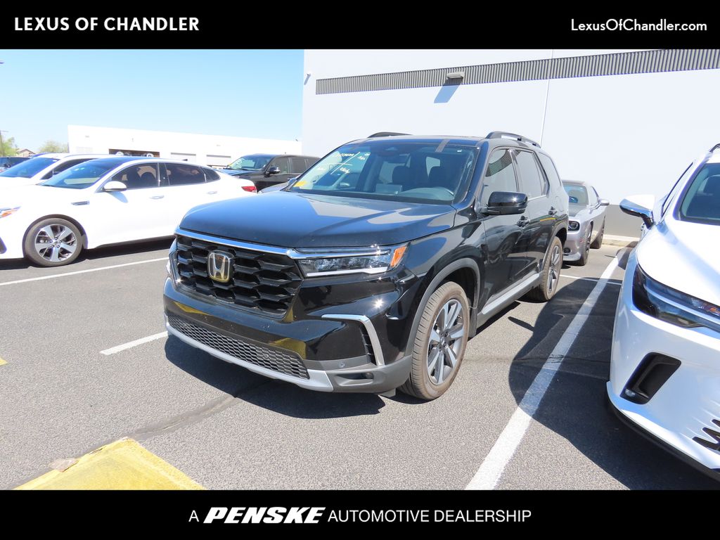 2024 Honda Pilot Touring -
                Chandler, AZ