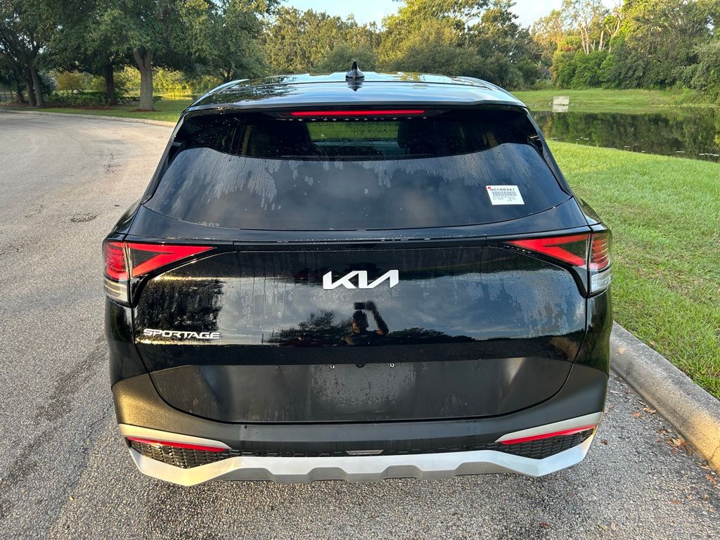 Thumbnail: 2024 Kia Sportage - 4