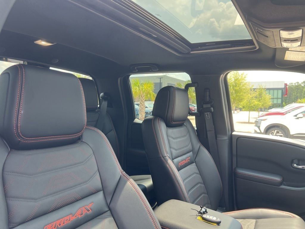 2025 Boulder Gray Pearl Nissan Frontier PRO-4X 4X4 Truck