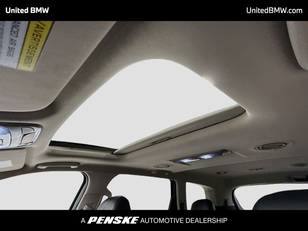 Thumbnail: 2022 Kia Telluride - 12