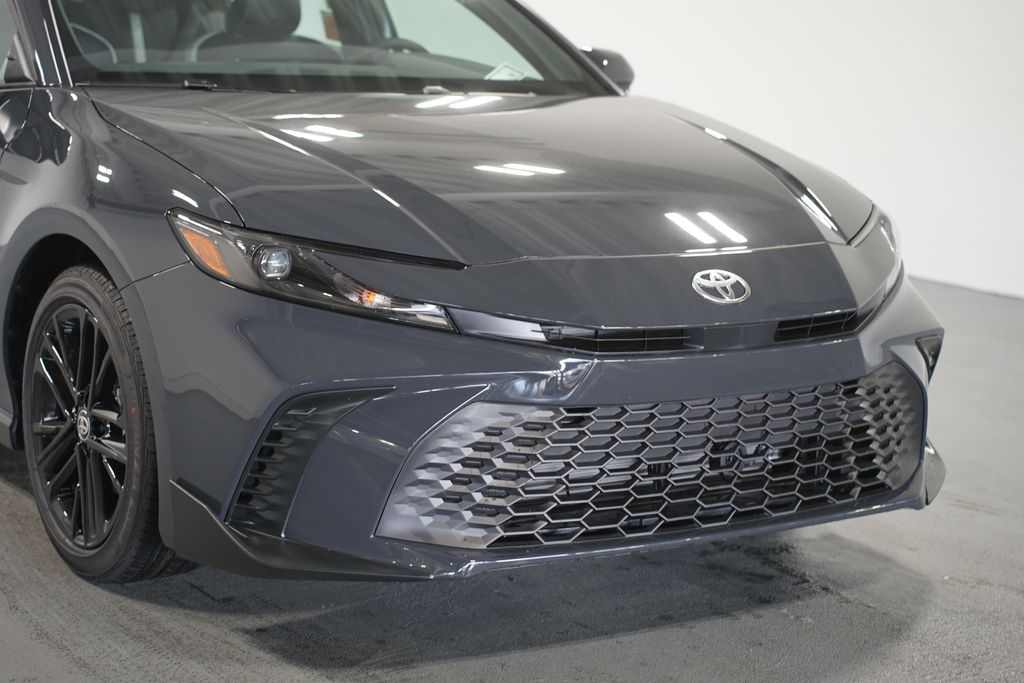 Thumbnail: 2026 Toyota Camry - 4