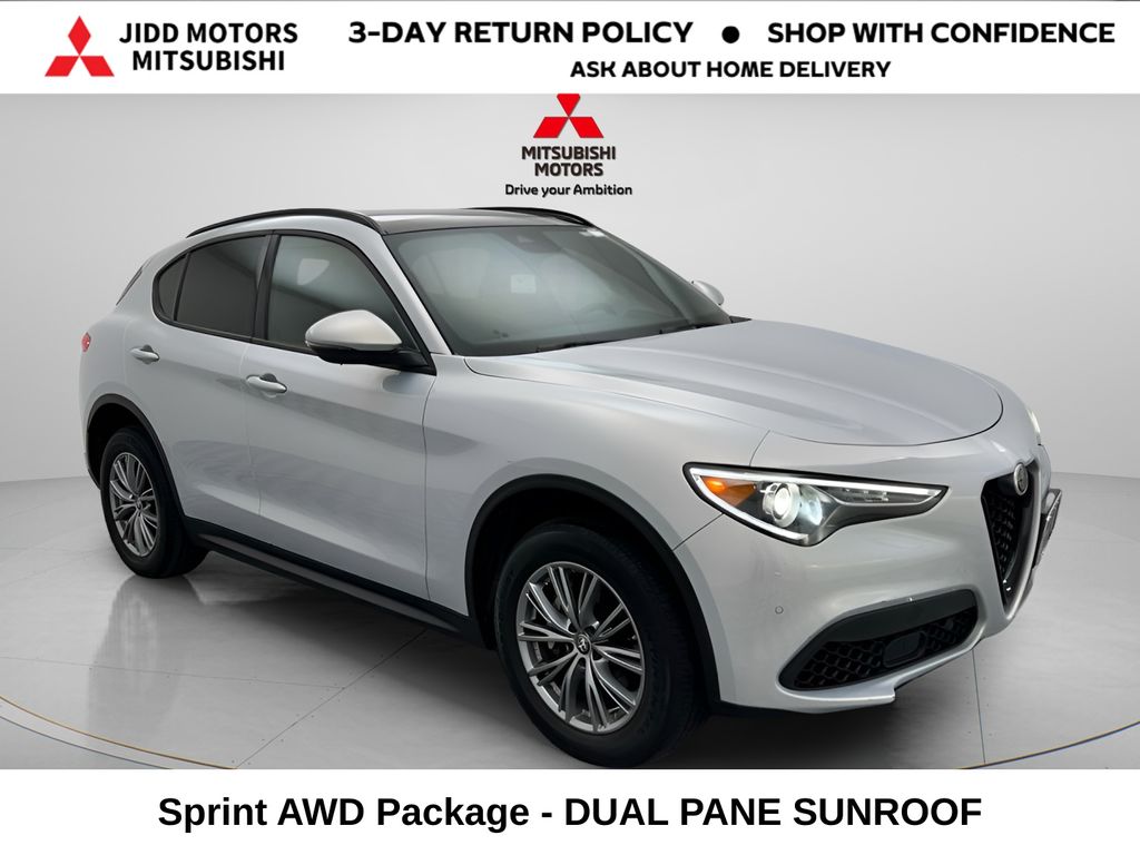 View vehicle photo 3