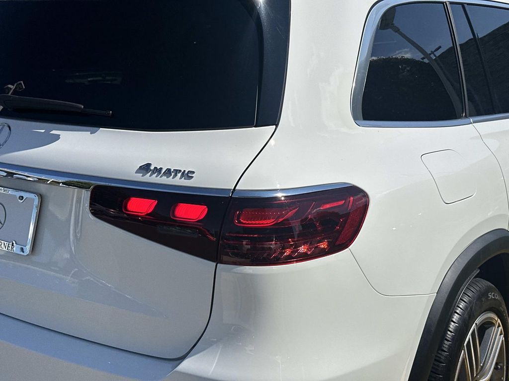 Thumbnail: 2024 Mercedes-Benz GLS - 7