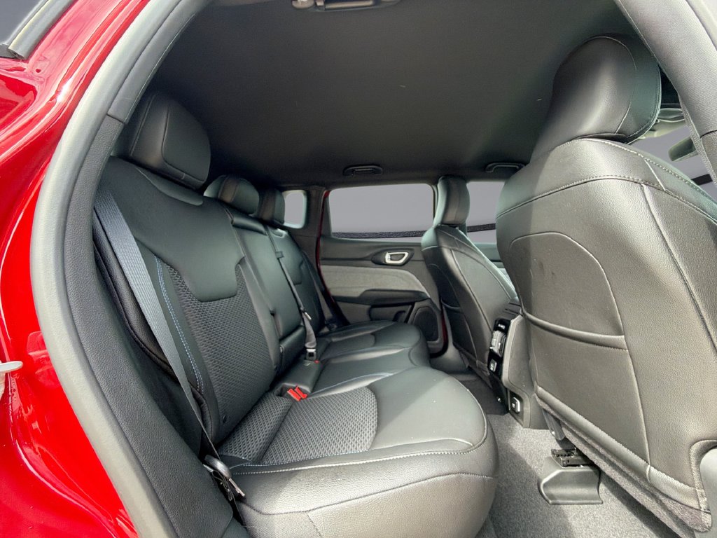 Thumbnail: 2025 Jeep Compass - 17