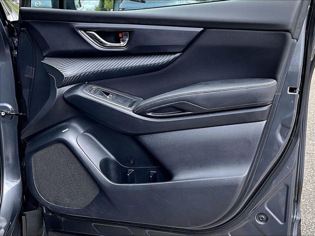 2023 Subaru Ascent — photo 12