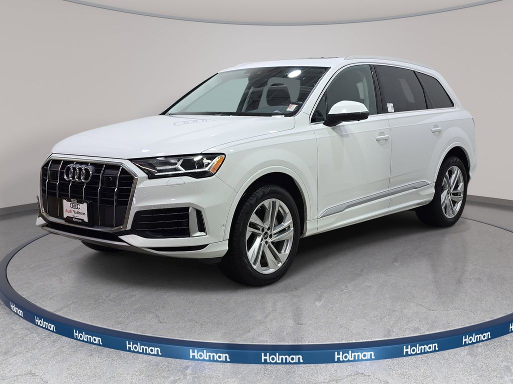 2022 Audi Q7 55 Premium Plus