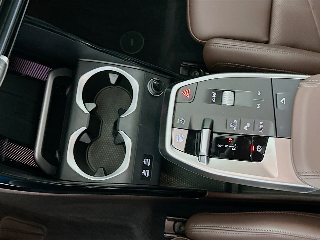 Thumbnail: 2025 BMW X1 - 16