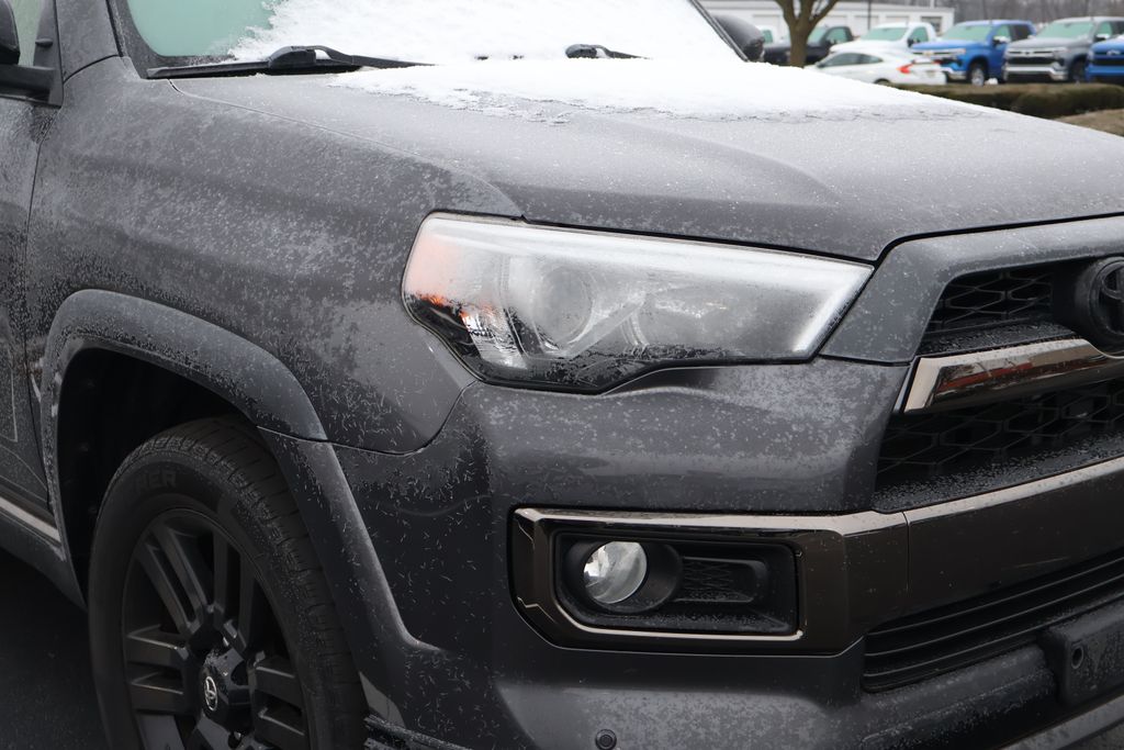 Thumbnail: 2019 Toyota 4Runner - 4