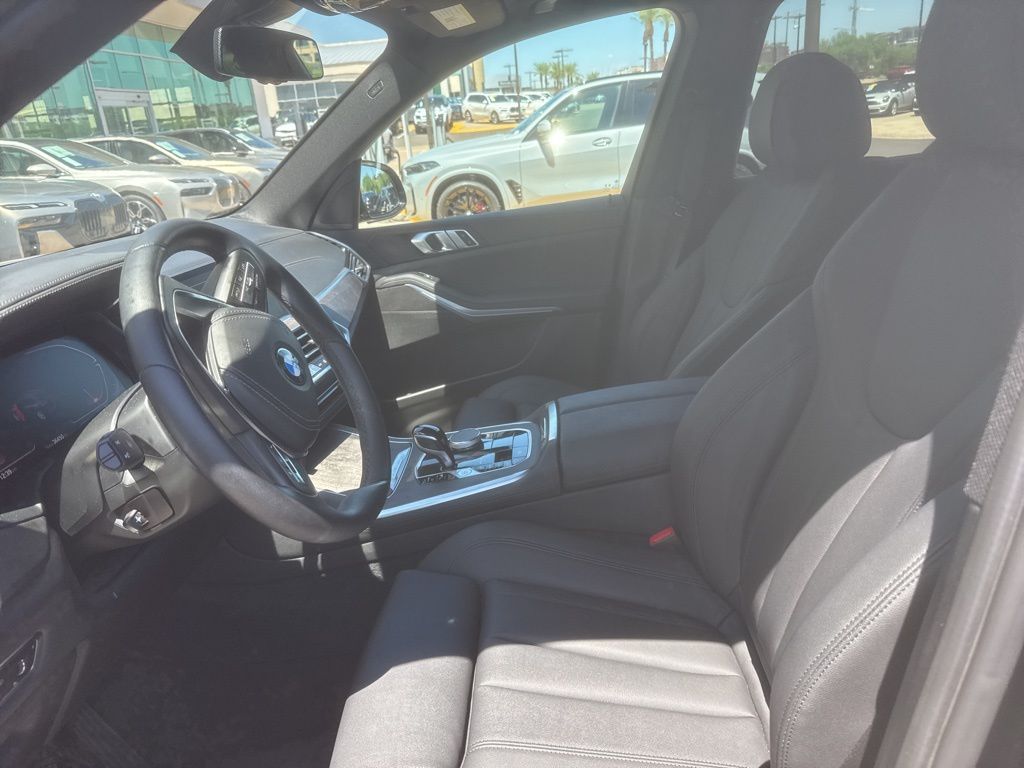 Thumbnail: 2022 BMW X5 - 4
