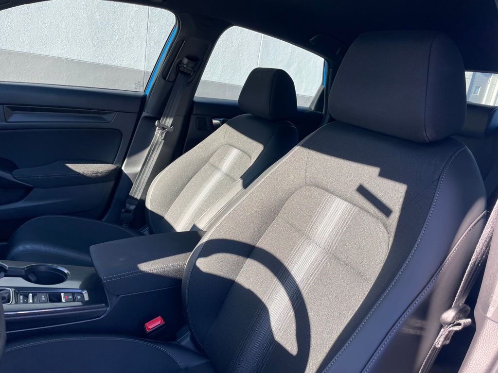 Thumbnail: 2026 Honda Civic - 25