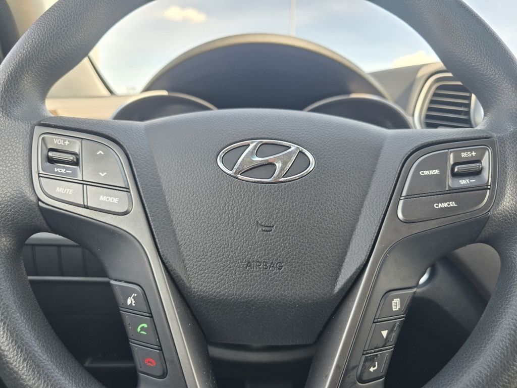 Used 2018 Silver Hyundai  image 26