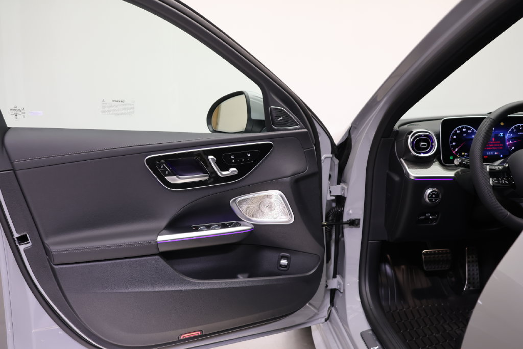 Thumbnail: 2026 Mercedes-Benz C-Class - 31