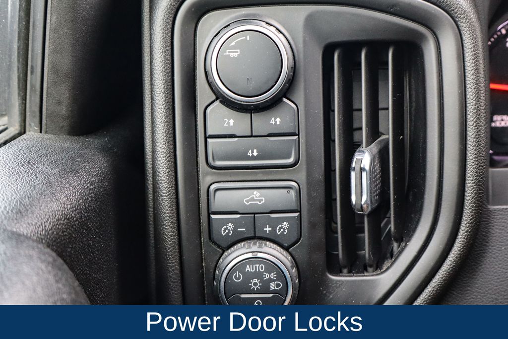 ChevroletSilverado 2500HD23