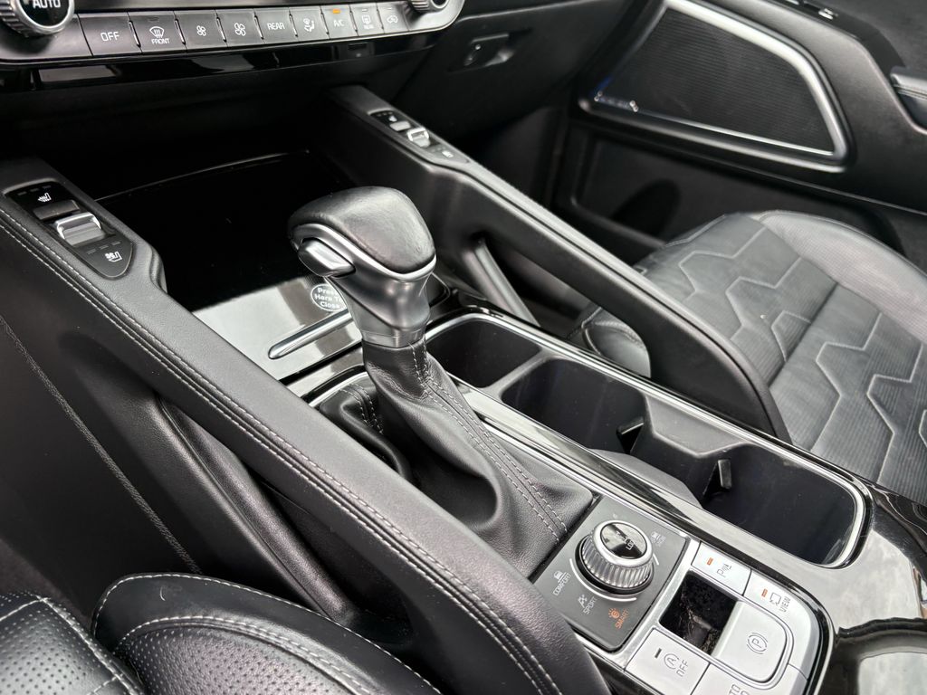 2021 Kia Telluride SX White at Joe Myers Mazda Kia