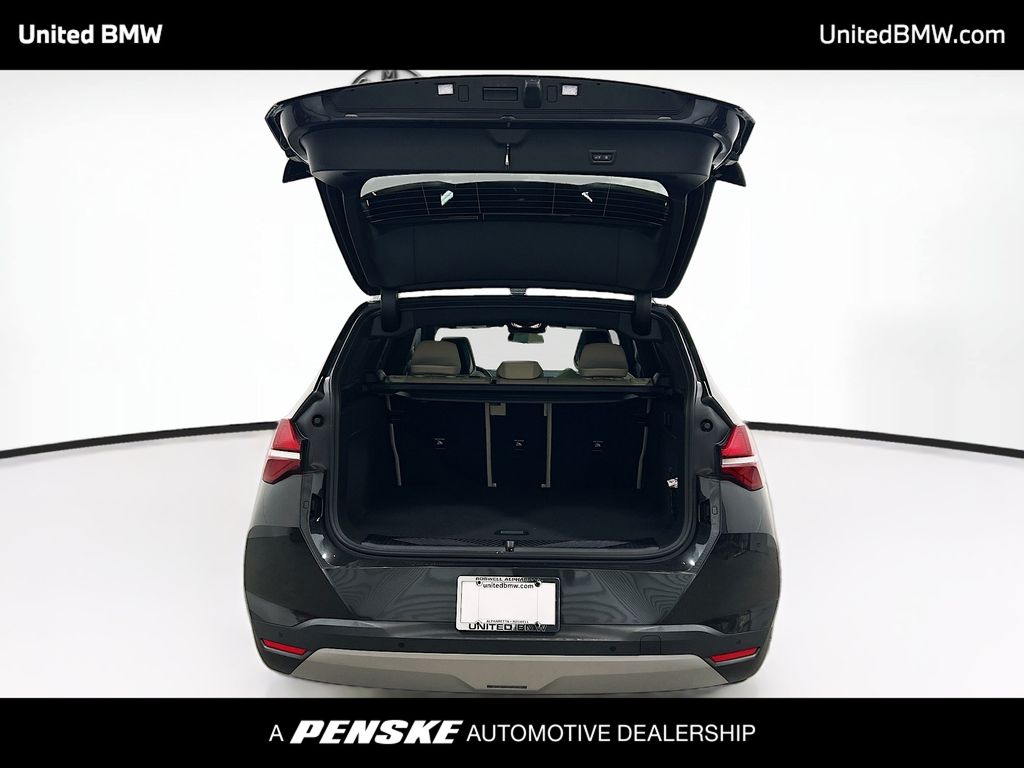 Thumbnail: 2026 BMW X3 - 14