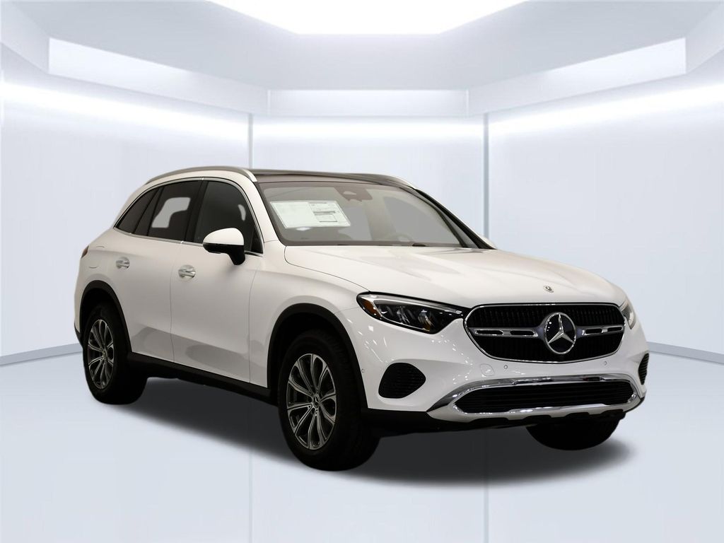 Thumbnail: 2026 Mercedes-Benz GLC - 7