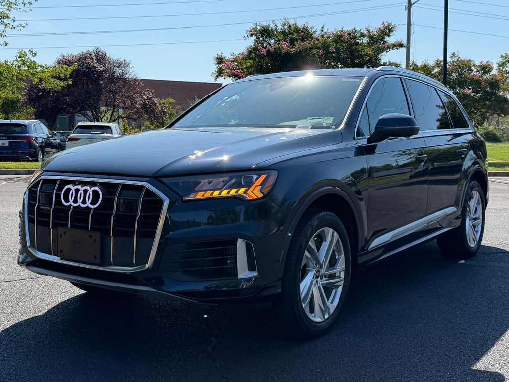 Thumbnail: 2023 Audi Q7 - 2