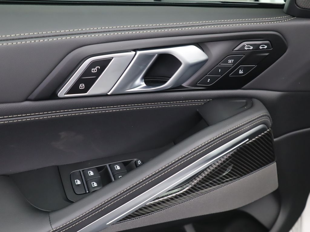 Thumbnail: 2026 BMW X6 - 24