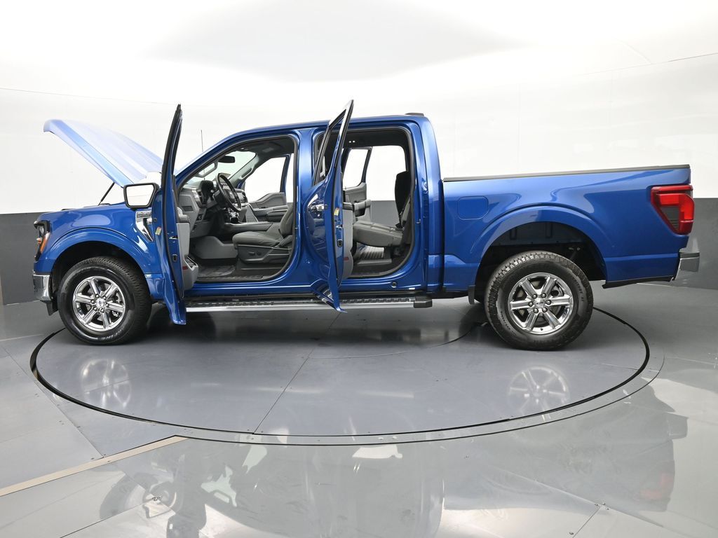 Used 2024 Blue Metallic Ford XLT image 80