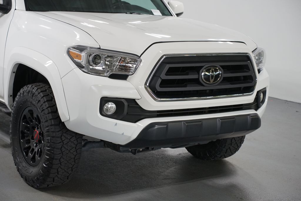 Thumbnail: 2021 Toyota Tacoma - 4
