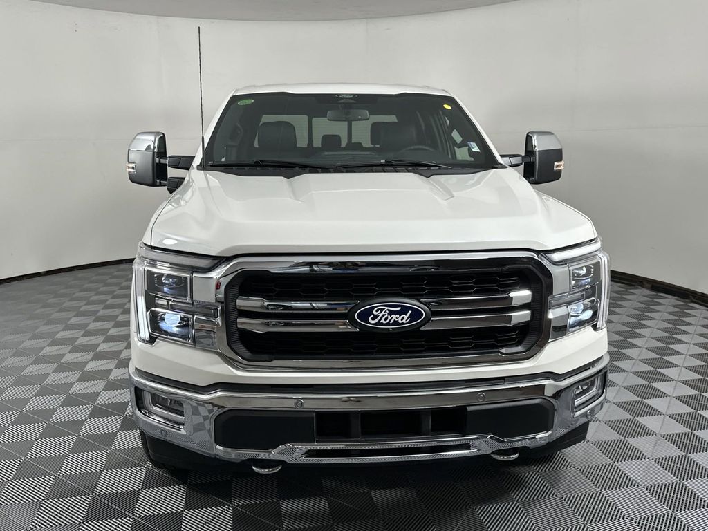 2024 Ford F-150 Lariat 2