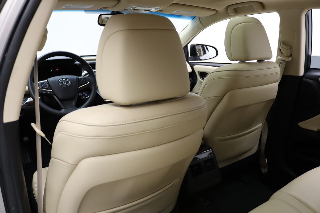 Thumbnail: 2013 Toyota Avalon - 20