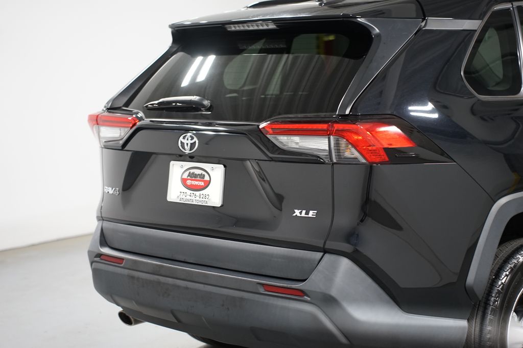 Thumbnail: 2023 Toyota RAV4 - 9