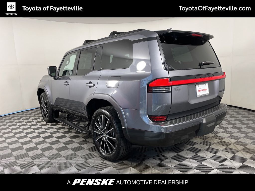 Thumbnail: 2024 Lexus GX - 3