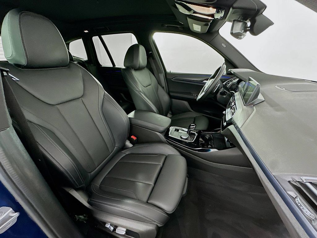 Thumbnail: 2023 BMW X3 - 28