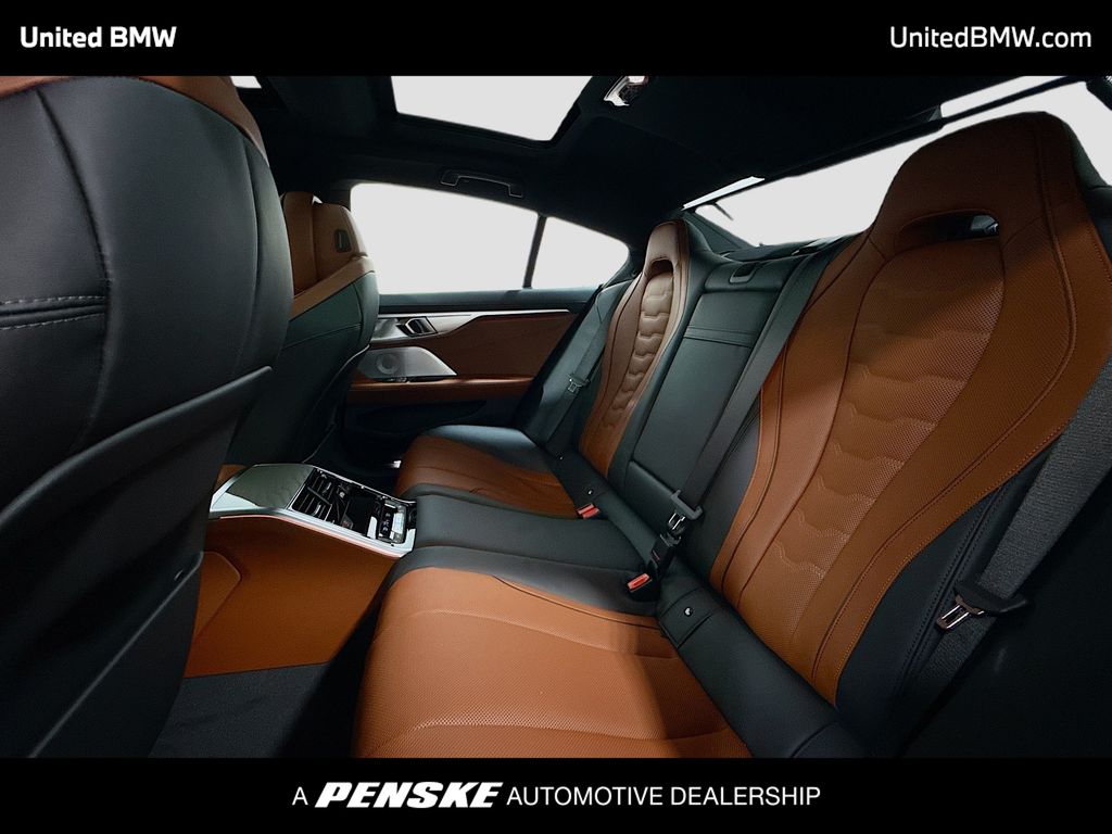Thumbnail: 2026 BMW 8 Series - 13