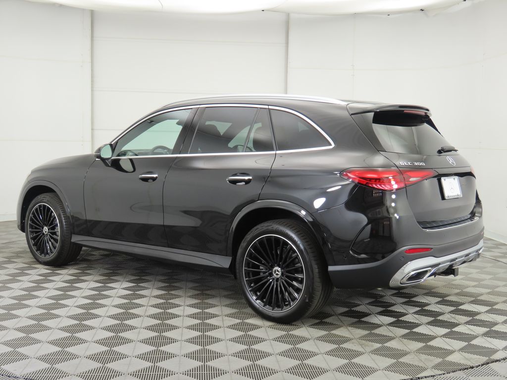 Thumbnail: 2026 Mercedes-Benz GLC - 7